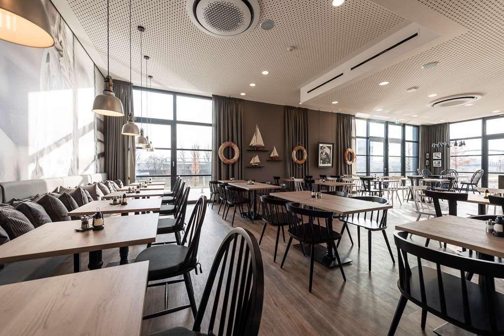 Harbr. Hotel Heilbronn Facilități foto